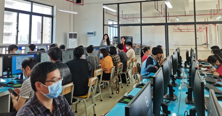 1668586529158378.jpg 校企合作联办“工业产品设计与创客实践”师资培训1.jpg