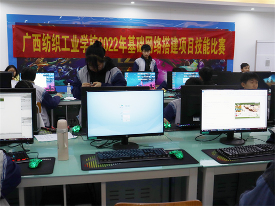 1671508023314604.jpg 14信息工程系技能比赛现场1.jpg