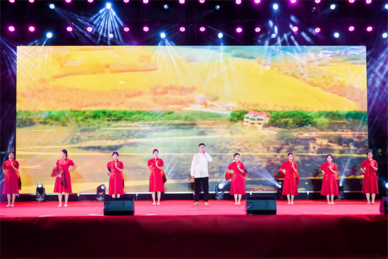 图片17杨瑞生老师幼教231班《咱老百姓》.png
