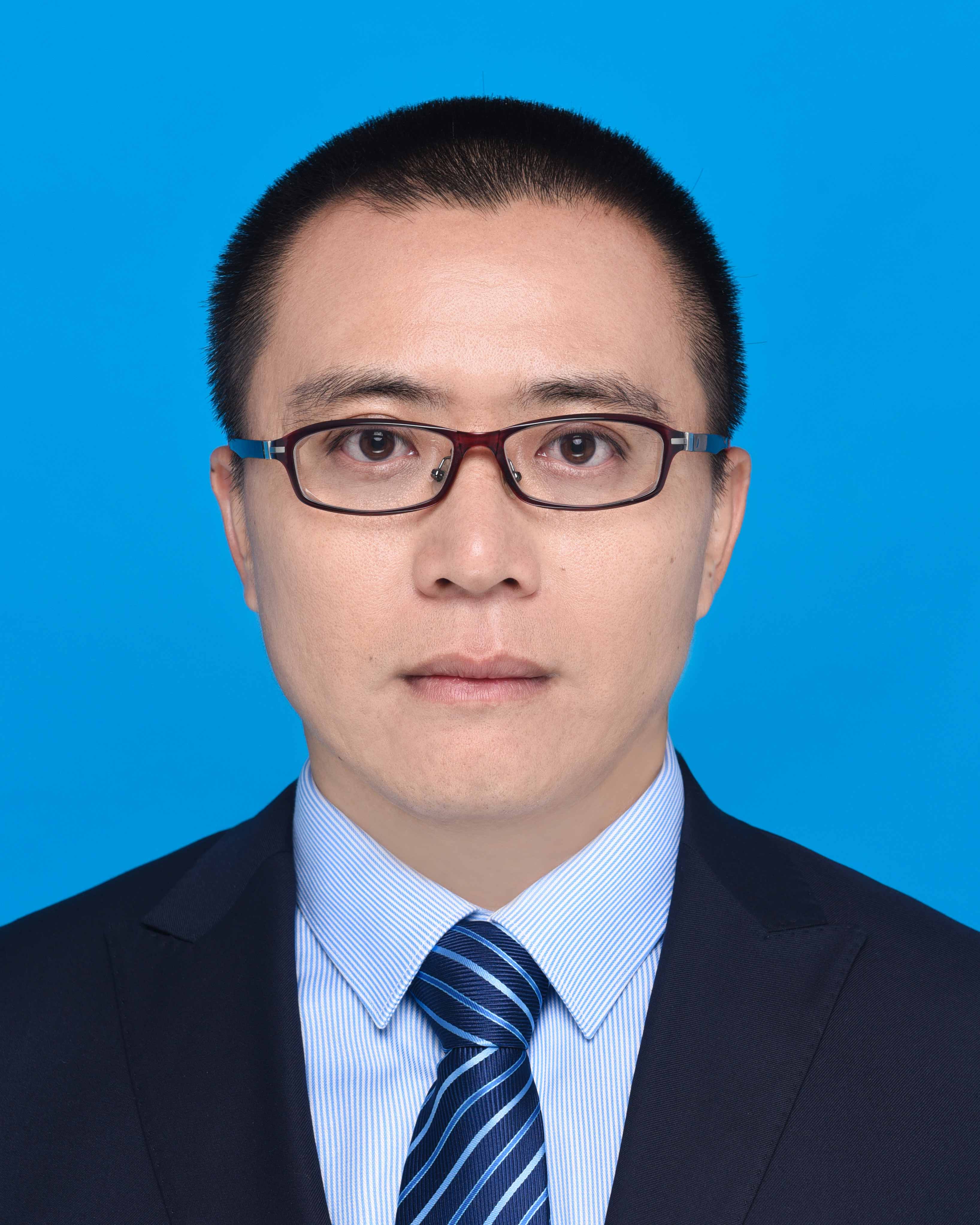 雷抗.jpg