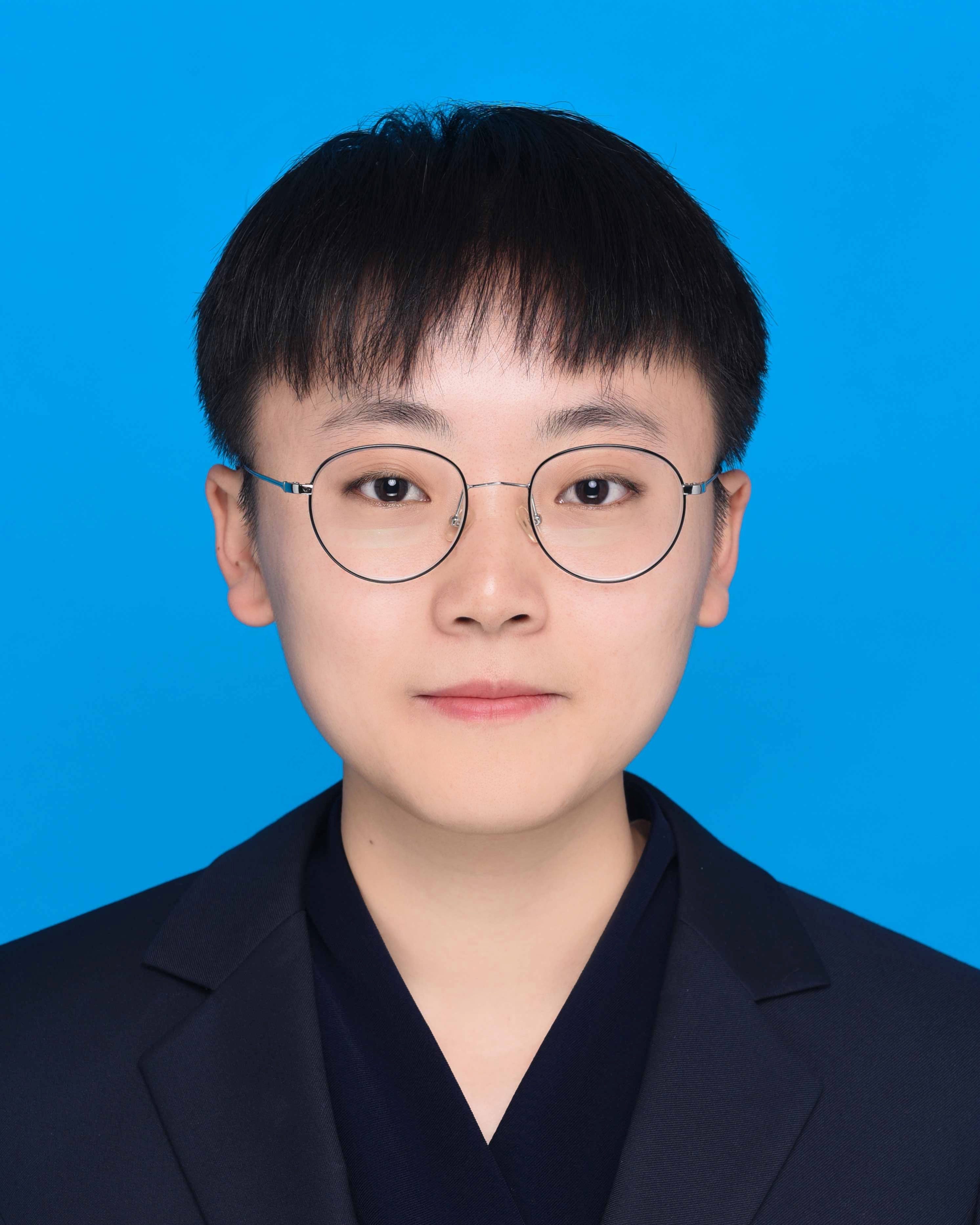 杨丽蓉.png