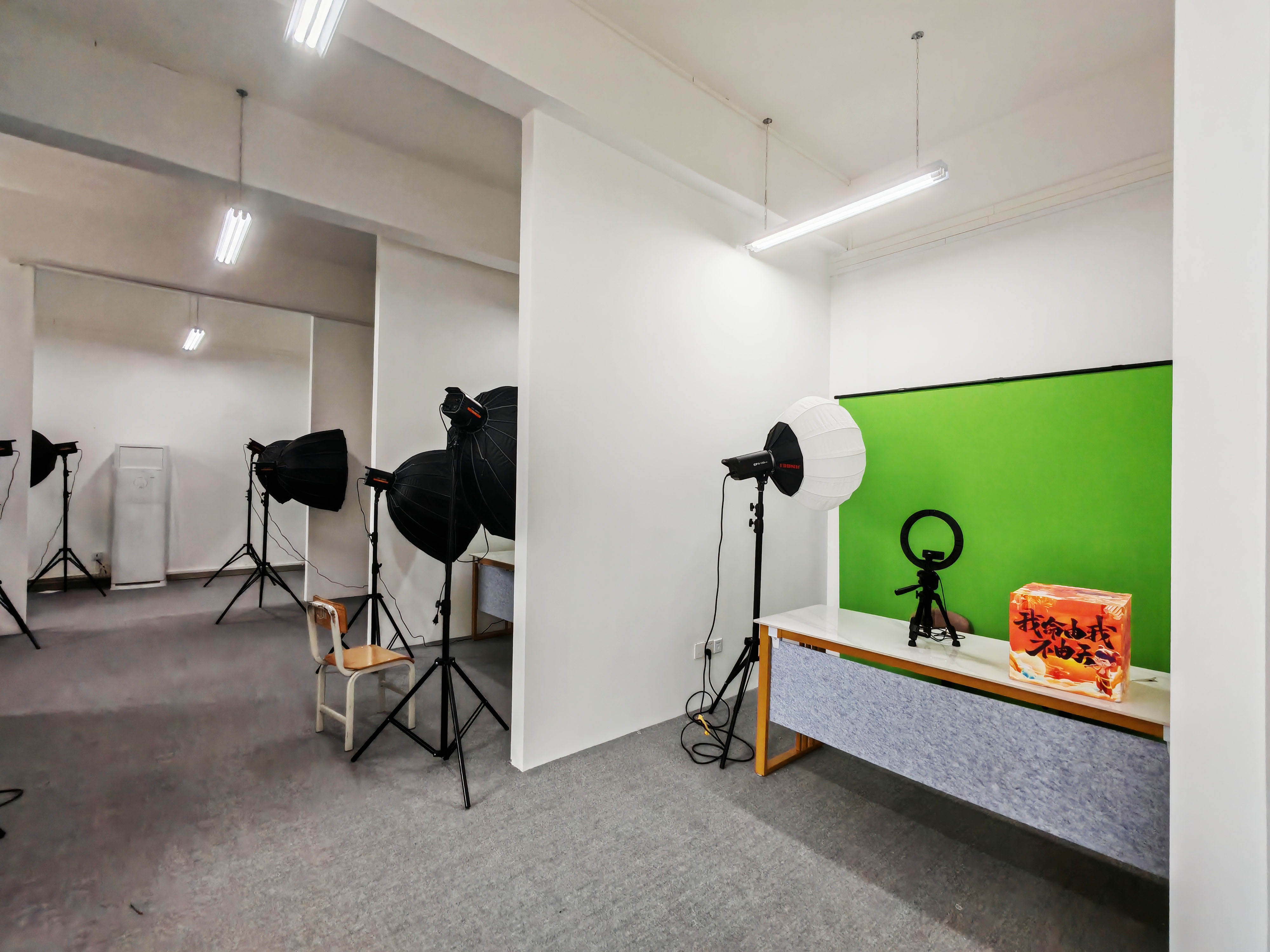 此图片暂无描述