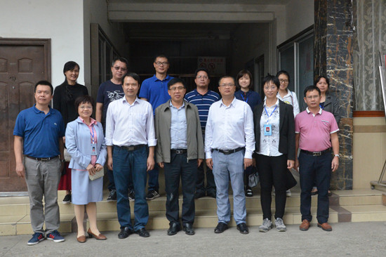 1514862436132073.jpg 合影留念.jpg