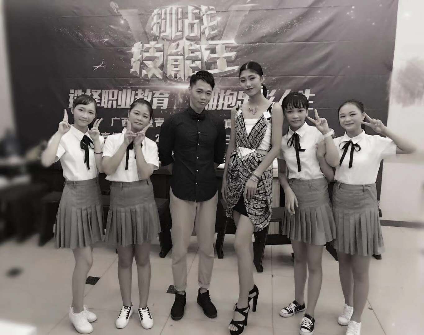 1520297142390384.jpg 1520297142390384.jpg