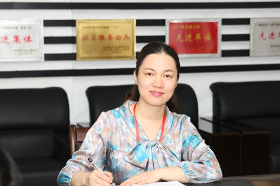 1523328518106193.jpg 刘梅01(1).jpg