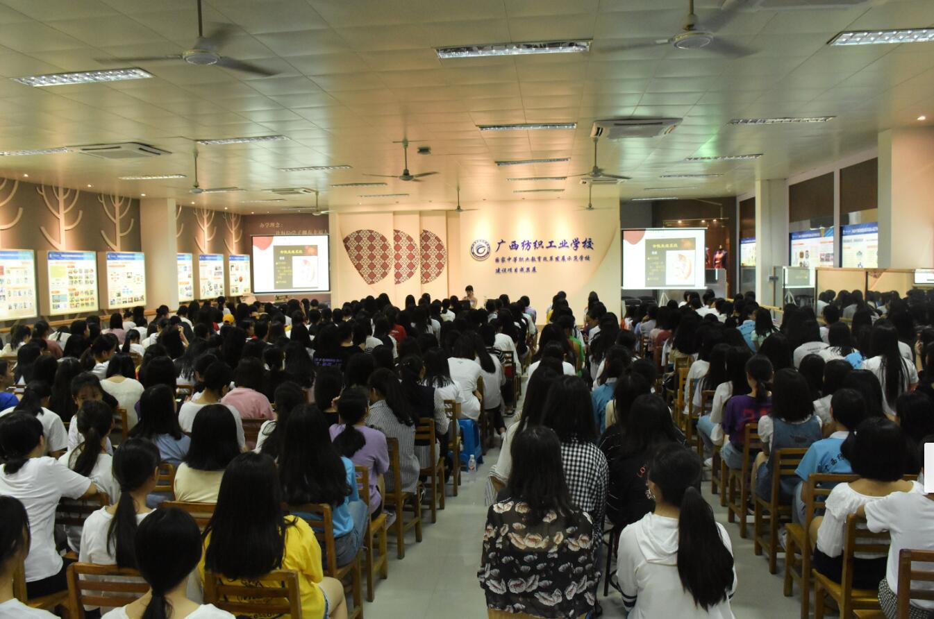 1527476138106116.jpg 2.jpg