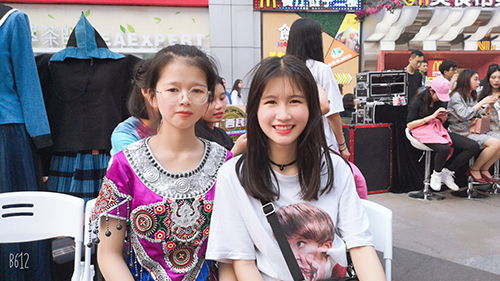 参加活动的学生 副本.jpg