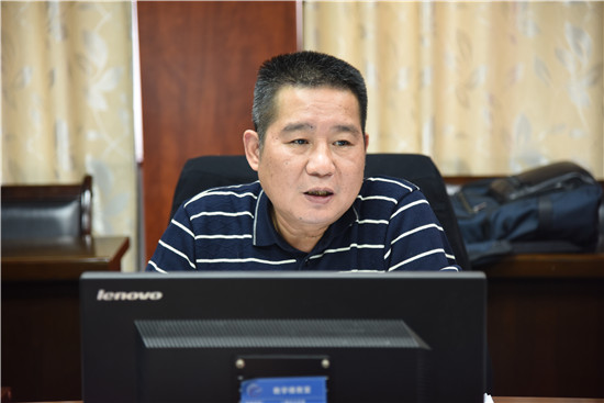 1578283198590148.jpg 自治区工信厅党组成员、总工程师马义生讲话.JPG