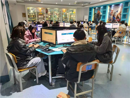 1610859571756838.jpg 3考证现场.jpg