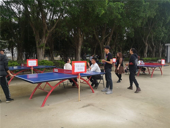 1615340870134755.jpg 6、坛洛校区签到处再次核对学生到校人数.jpg