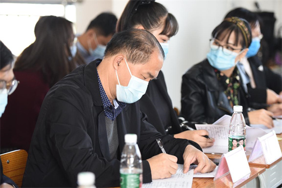 1640142424570132.jpg 4.吕志宁大师.jpg