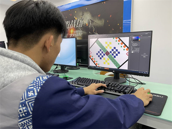 1640143008773603.jpg 12.建筑装饰专业 蔡紫涵老师《壮锦元素的场景建模》.jpg